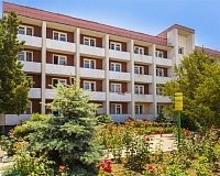 Отель Золотой берег в Феодосии, вид снаружи Отель Золотой берег (Феодосия)