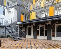 Отель Есенин Дача в Туапсе, вид снаружи Отель Есенин Дача (Туапсе)