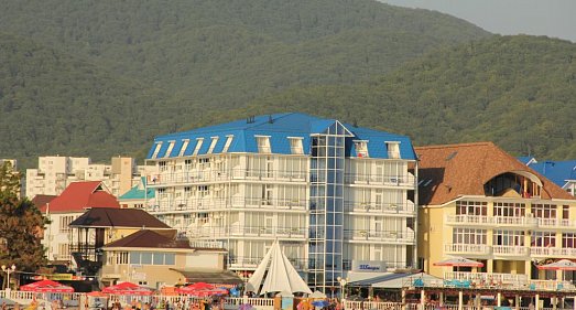 Отель Шторм Лазаревское - официальный сайт