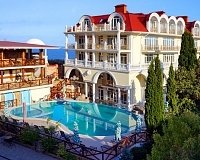 Отель Александрия в Ялте, вид снаружи Отель Александрия (Ялта)