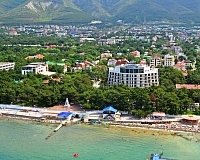 Отель Приморье Grand Resort в Геленджике, вид снаружи Отель Приморье Grand Resort (Геленджик)