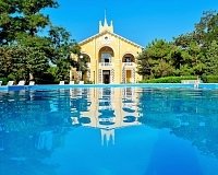 Отель Романова в Евпатории, вид снаружи Отель Романова (Евпатория)