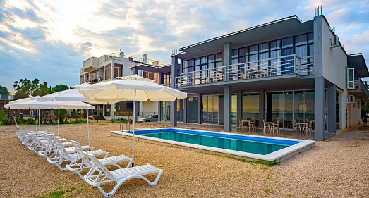 Отель Green Land Hotel Гагра - официальный сайт