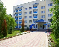Отель Лучезарный в Николаевке, вид снаружи Отель Лучезарный (Николаевка)