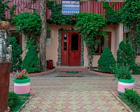 Отель Авангард в Николаевке, вид снаружи Отель Авангард (Николаевка)