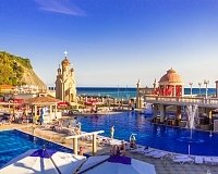 Отель Альбатрос в Геленджике, вид снаружи Отель Альбатрос (Геленджик)