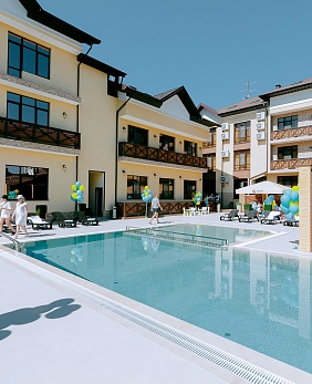 Отели Адлера 3 звезды с бассейном 