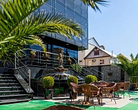 Отель SM Royal by Stellar Hotels в Адлере, вид снаружи Отель SM Royal by Stellar Hotels (Адлер)