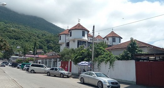 Отель Абхазия Гагра - официальный сайт