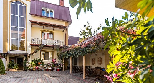 Отель Акрополь Геленджик - официальный сайт