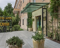 Отель Old Wall Tbilisi (Тбилиси)